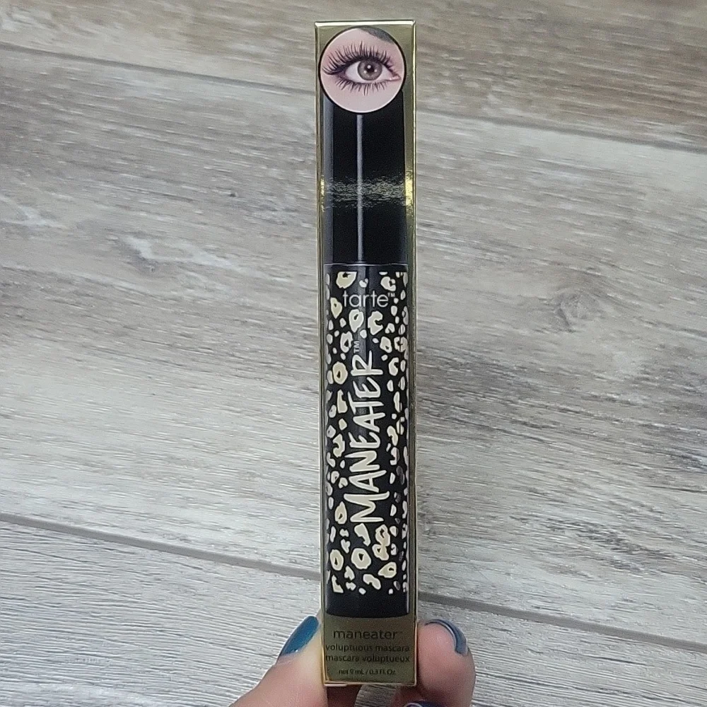 NIB Tarte Maneater Mascera in Black